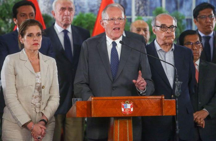 Congreso de Perú inicia proceso de destitución de Kuczynski