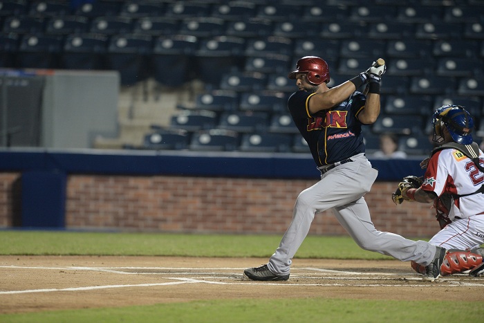 Leones de León, Ofilio Castro, Liga de Beisbol Profesional Nacional