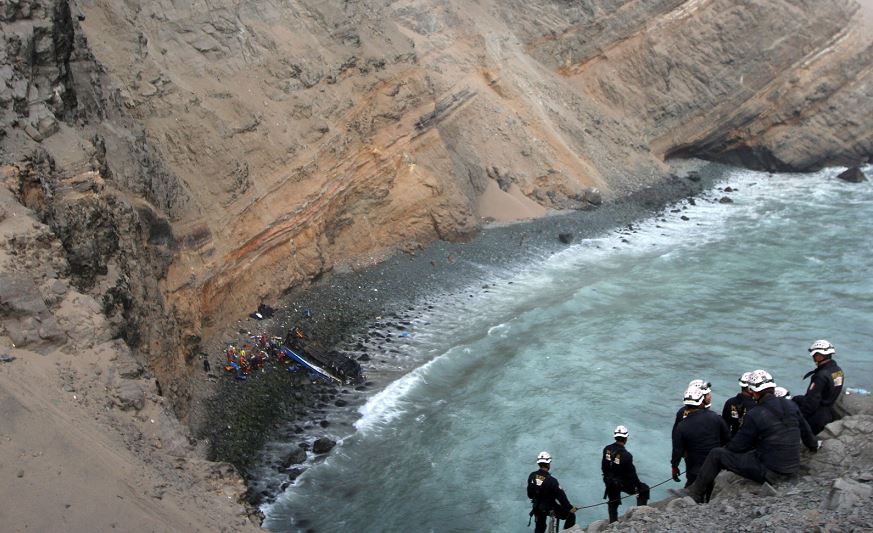 Más de 40 muertos tras un accidente de tránsito en Perú