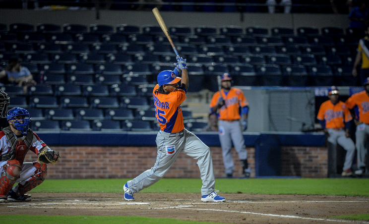 Gigantes y Tigres ganan y llegan al último día peleando el primer lugar