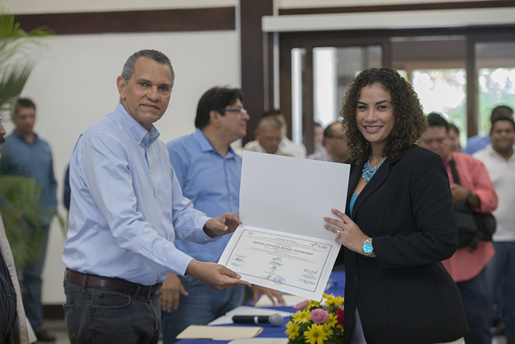 Ausencia de Roberto Rivas en juramentación revela pérdida de apoyo de Ortega