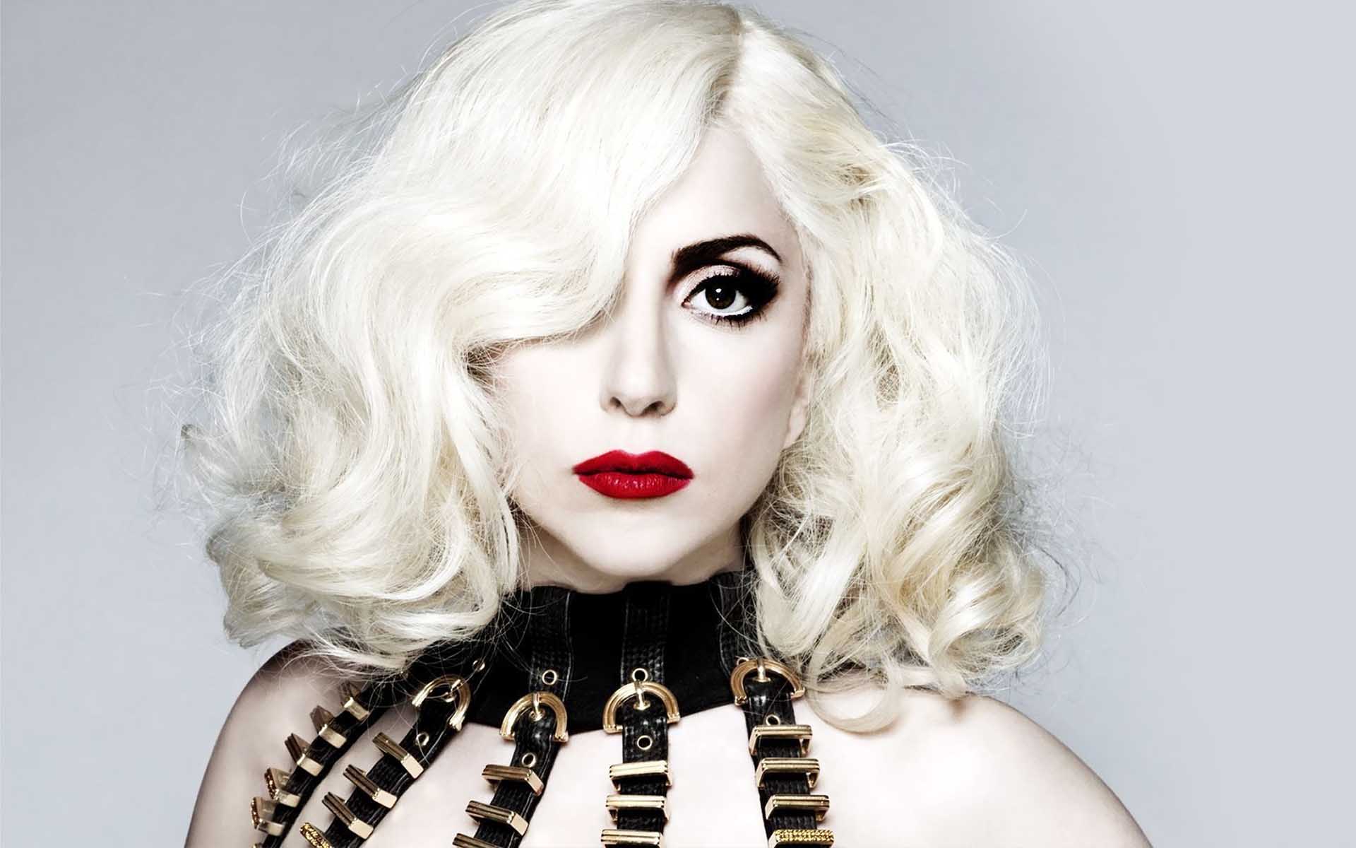 Lady Gaga y Pink actuarán en los Grammy