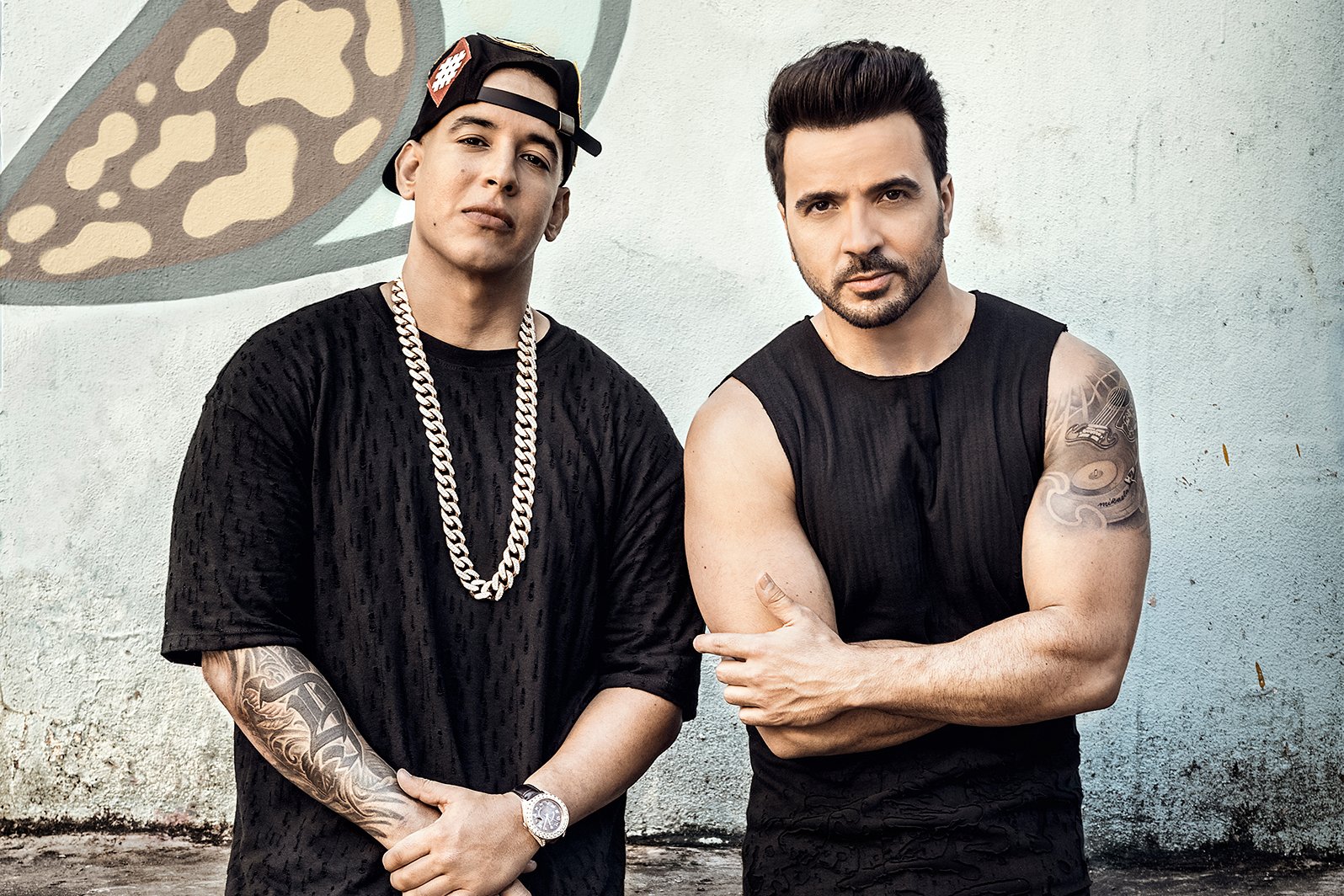 Luis Fonsi y Daddy Yankee lideran con siete nominaciones los premios iHeartRadio