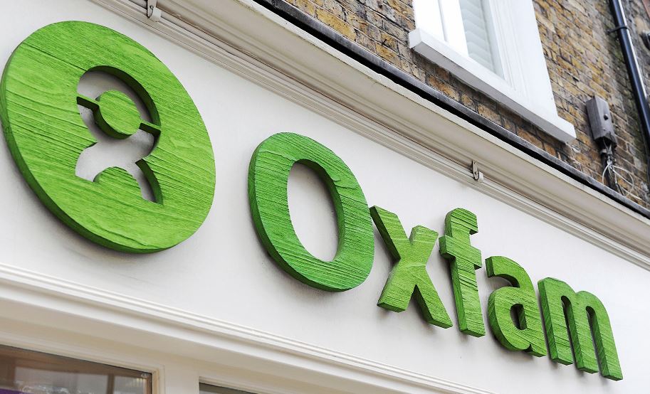 Informe de la ONG Oxfam revela tratos con prostitutas y amenazas