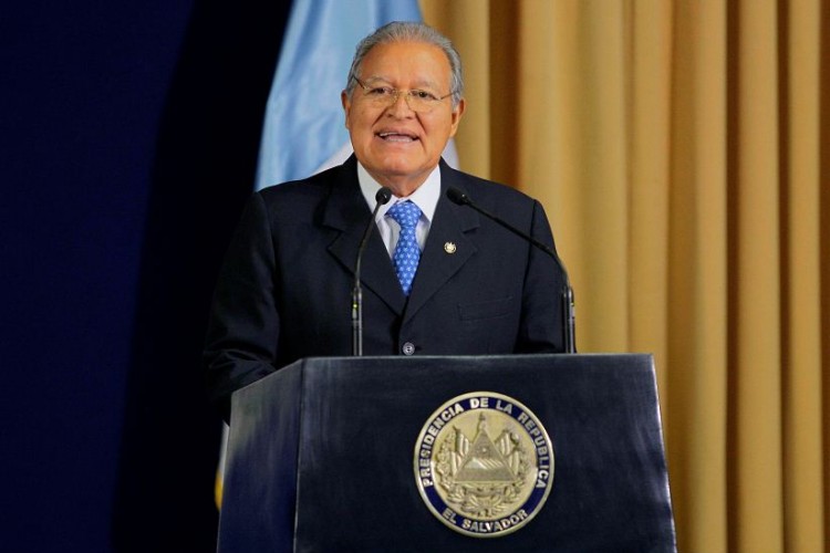 Juez salvadoreño ordena detener a expresidente Sánchez Cerén - Vimarsana News