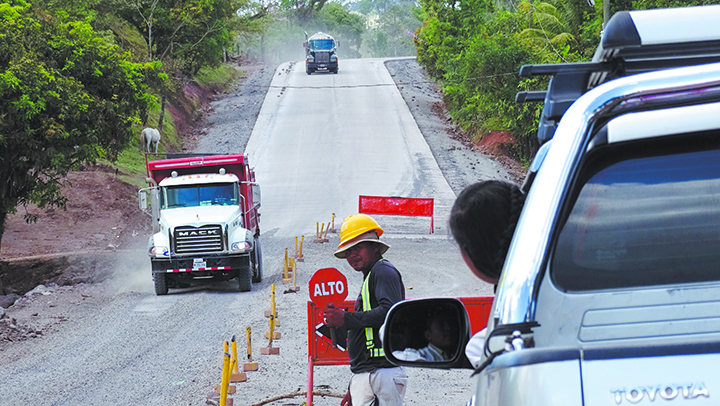 Solo dos de los 30 procesos de contratación del Ministerio de Transporte e Infraestructura en 2020 son para proyectos viales