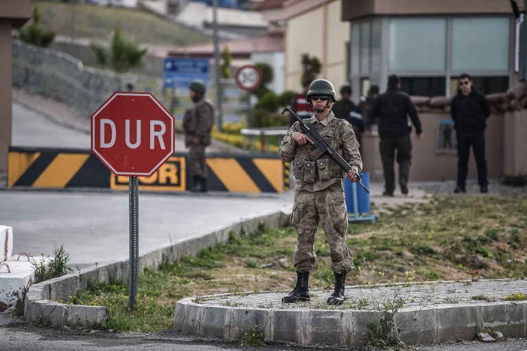Motín en cárcel de máxima seguridad en Carolina del Sur deja 7 muertos