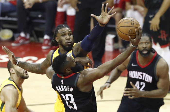 Rockets vencen a Jazz y se ponen 3-1 en semifinales del Oeste