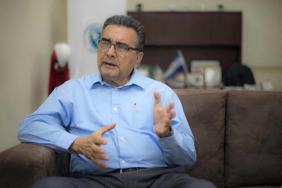 Ernesto Medina, uam