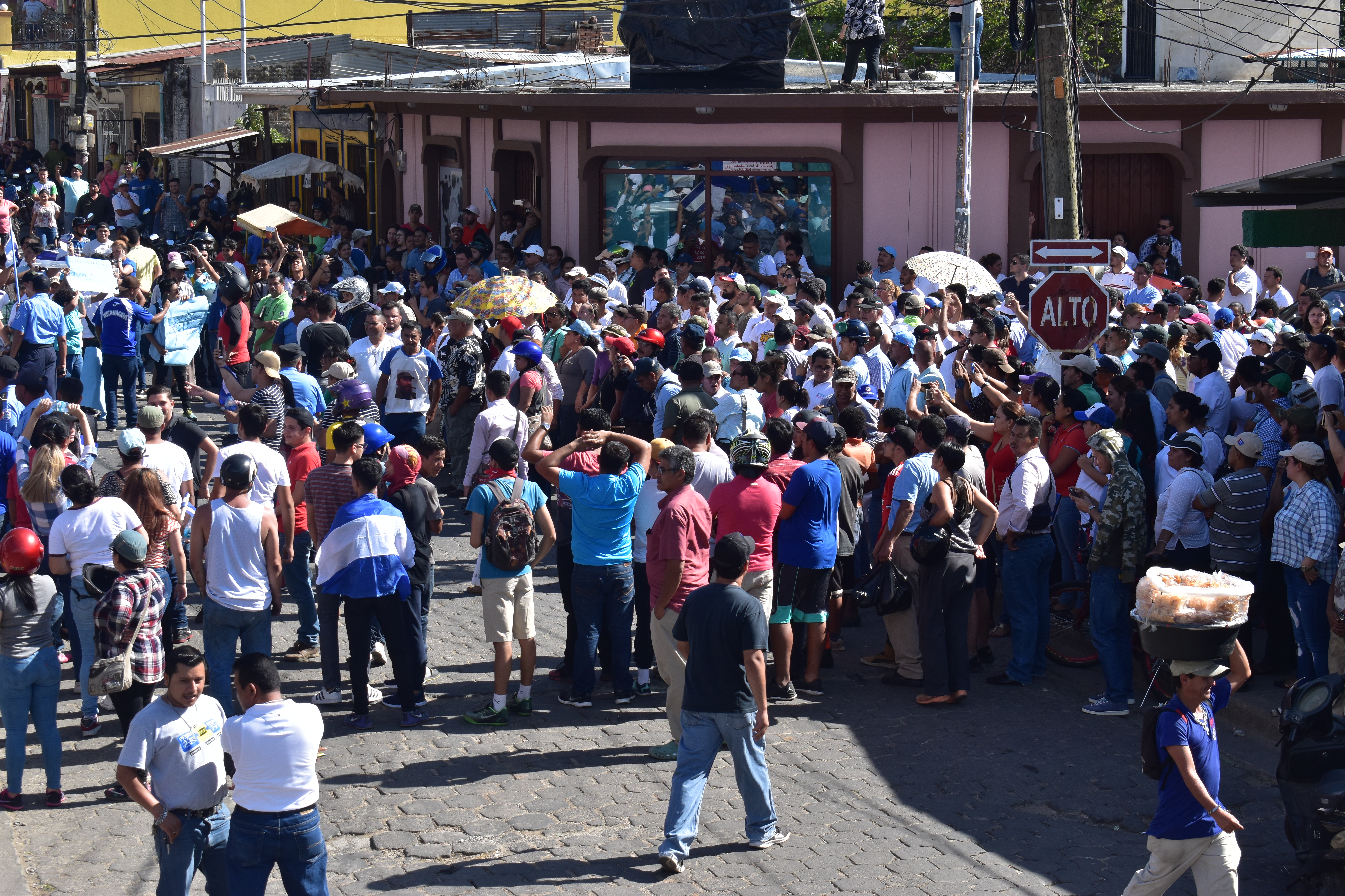 Juez ordenó archivar causa contra tres jóvenes por motín en Jinotega