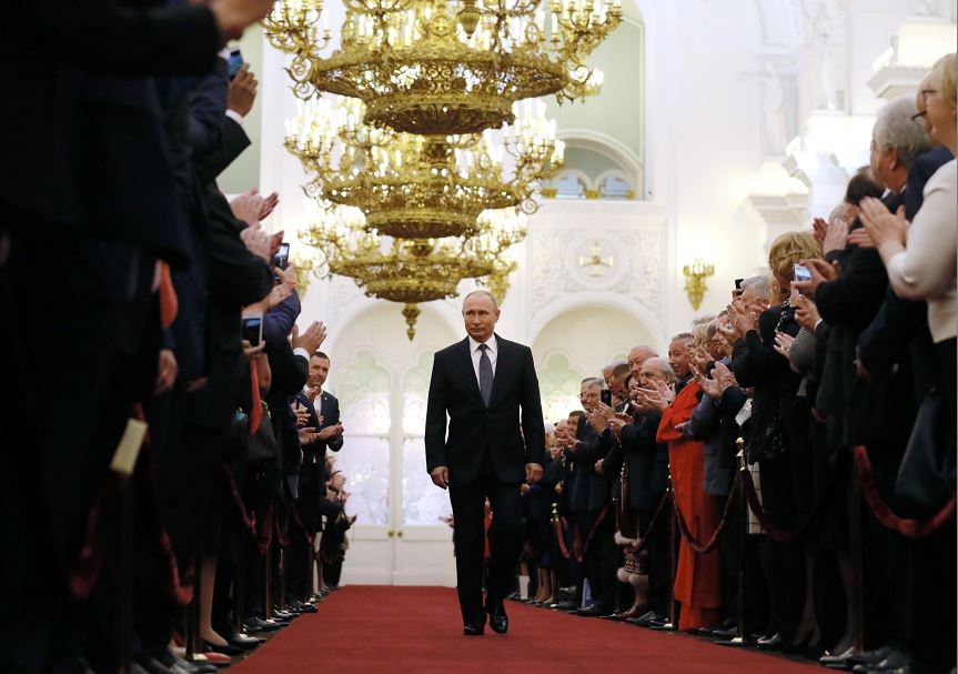 A sus 65 años, Vladimir Putin jura para un cuarto mandato presidencial en Rusia