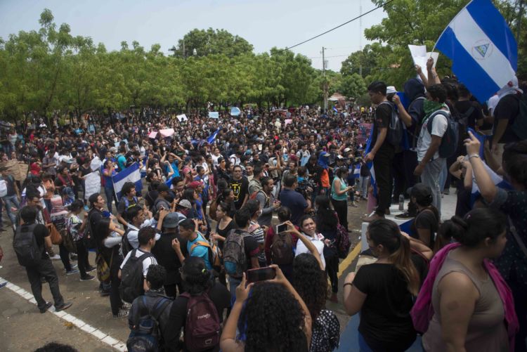 UNEN cada día se vuelve más oficialista y olvida la defensa de los derechos estudiantiles
