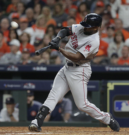 Boston flexiona su músculo y golpea fuerte a Houston