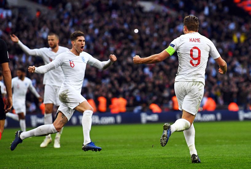 Inglaterra se viste de fénix, renace y deja a España sin fase final