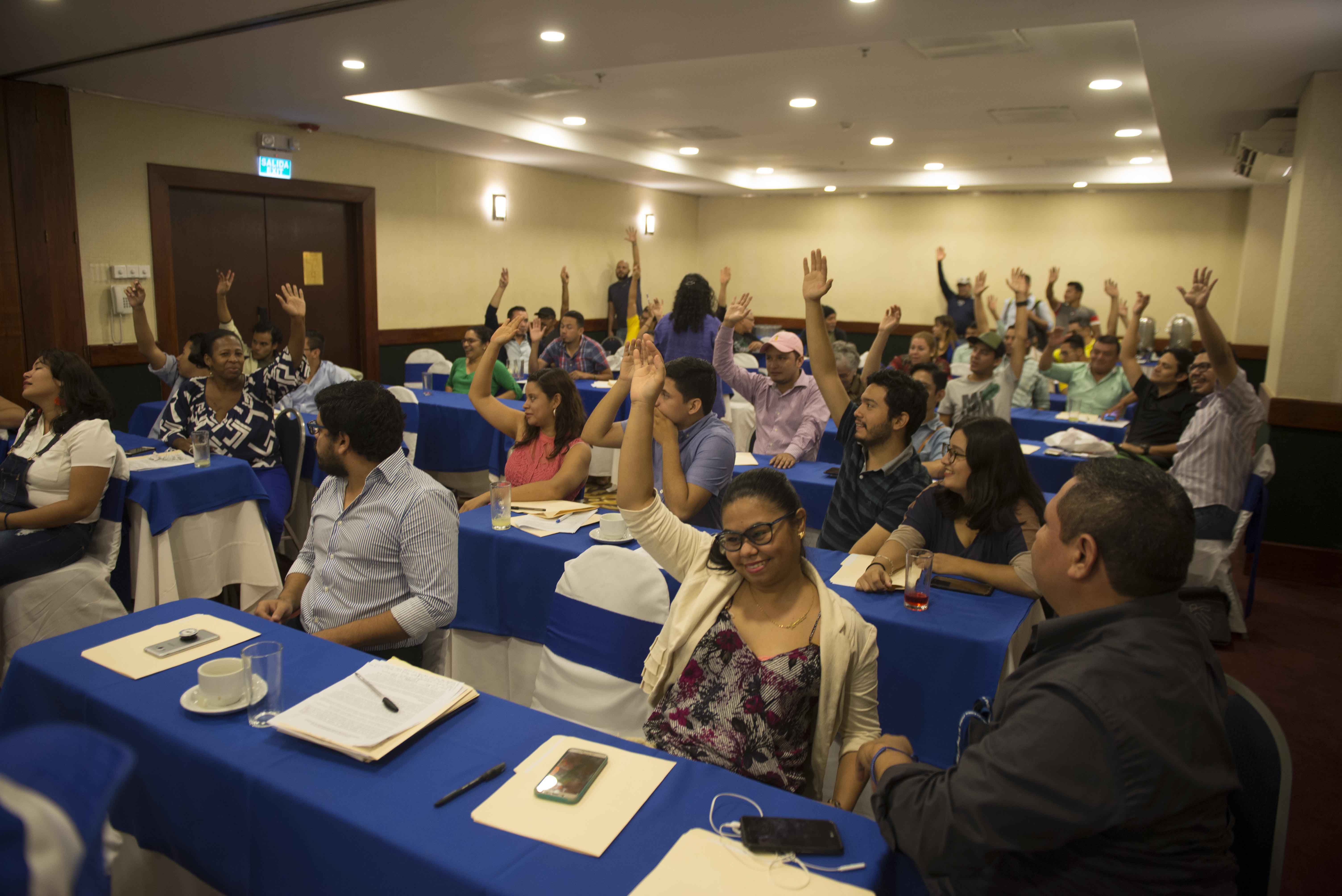 Periodistas independientes de Nicaragua se unen para afrontar ataques de la dictadura