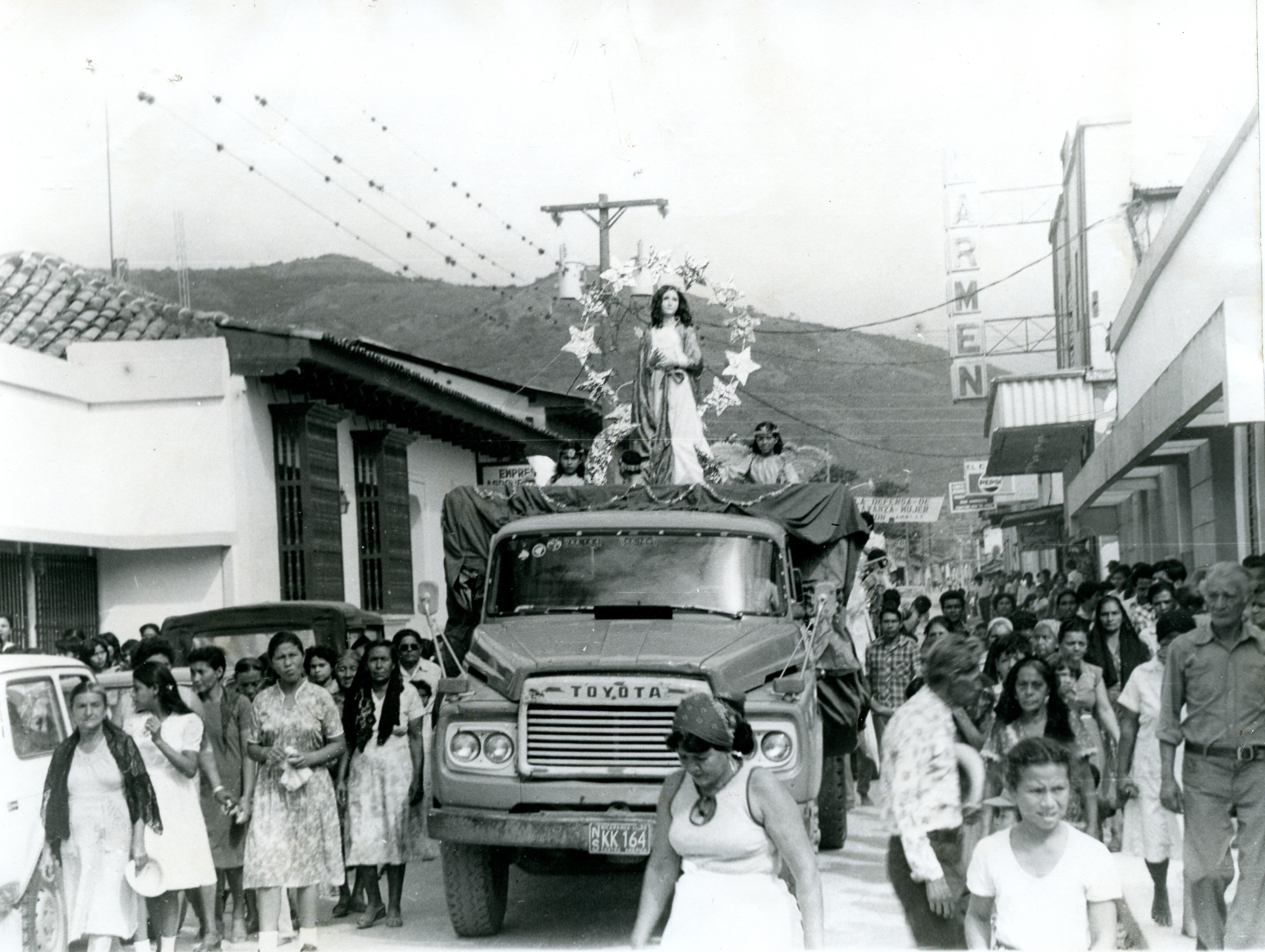 Galería | Así se celebraba la Purísima en los años 80