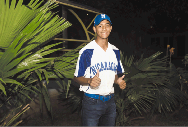 “Firmar fue un momento único, especial e importante en mi vida”, dijo Sergio Umaña