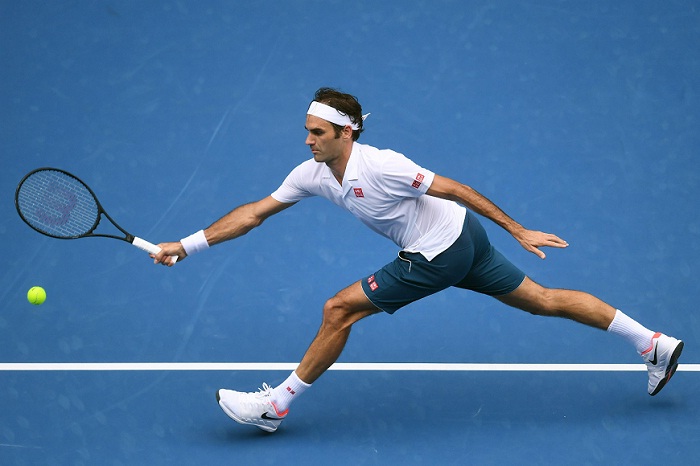 Rafael Nadal y Roger Federer siguen avance en Australia