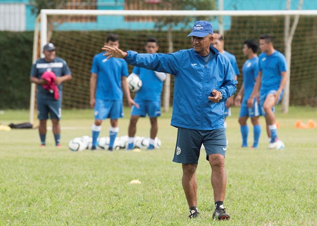 Henry Duarte dispuesto a adelantar su salida como seleccionador nacional