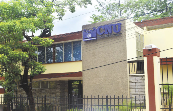 Iniciativa de Ley le asigna al CNU la potestad de regular y controlar la emisión de títulos, diplomas y grados académicos