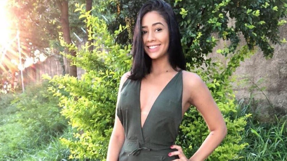 Cómo un piercing en la nariz acabó dejando a una joven de 20 años parapléjica