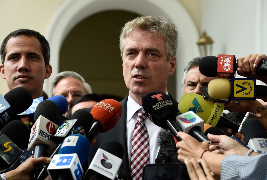 Daniel Kriener, Venezuela, Alemania