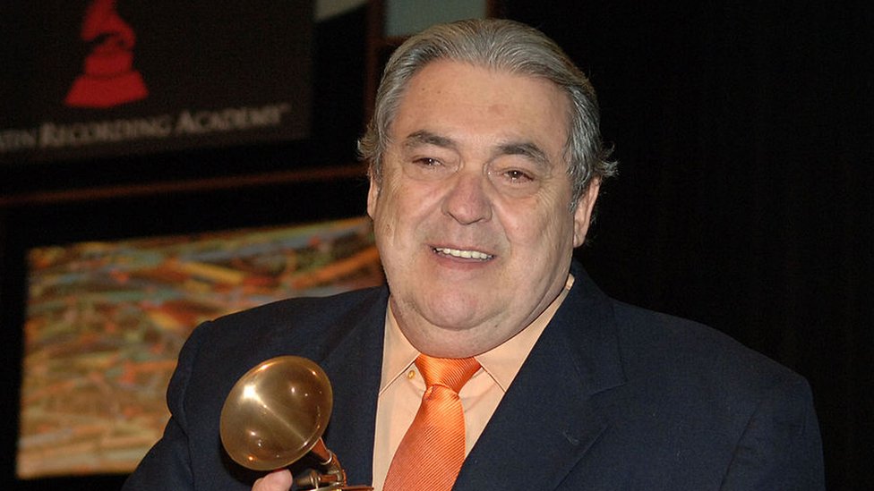 Muere Alberto Cortez, autor de la canción satírica «Los Americanos»