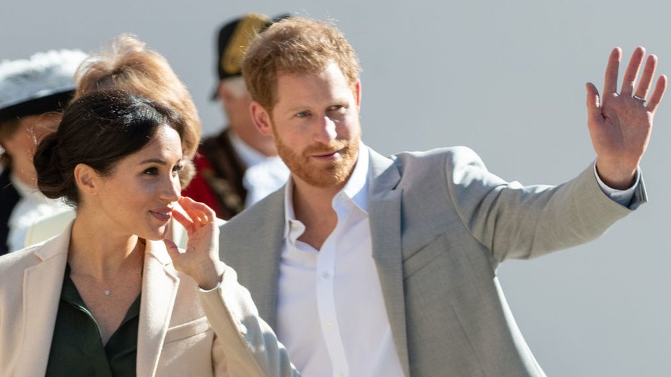 El príncipe Enrique y Oprah Winfrey crean una serie sobre salud mental