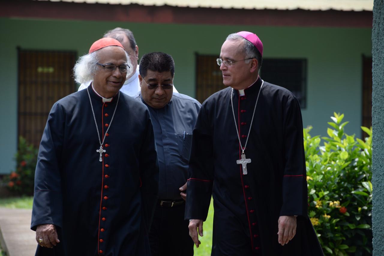 Obispo Silvio Báez confirma que “había un plan para asesinarme”