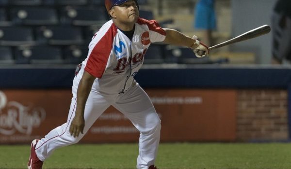 Los sorprendentes números de Juan Carlos Urbina, el Jugador Más Valioso del beisbol