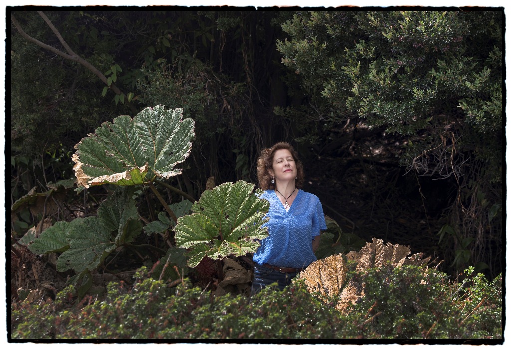Escritores centroamericanos y de España en la mirada artística de Daniel Mordzinski