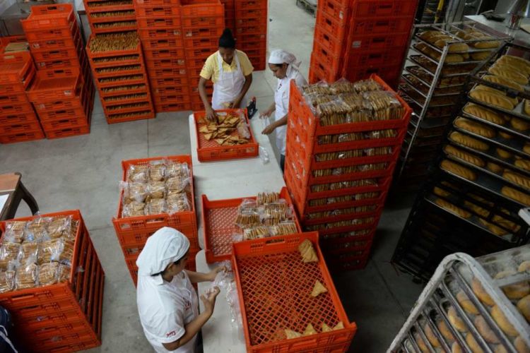 Reforma fiscal eleva el precio del pan