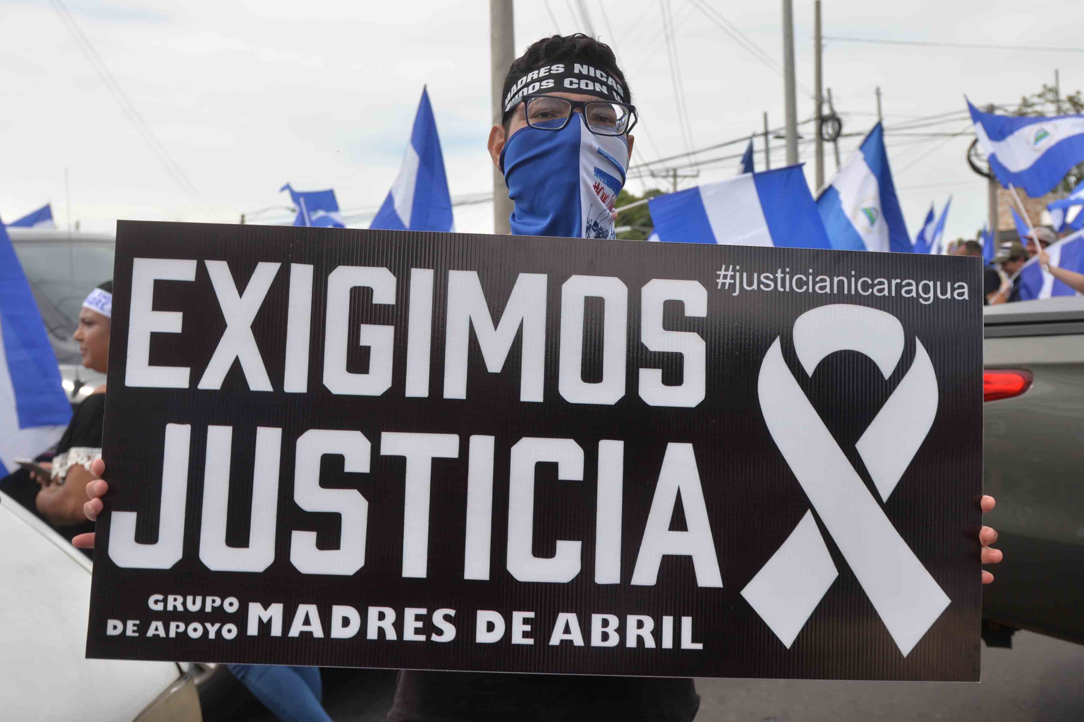 Las siete marchas azul y blanco que la Policía Orteguista ha prohibido