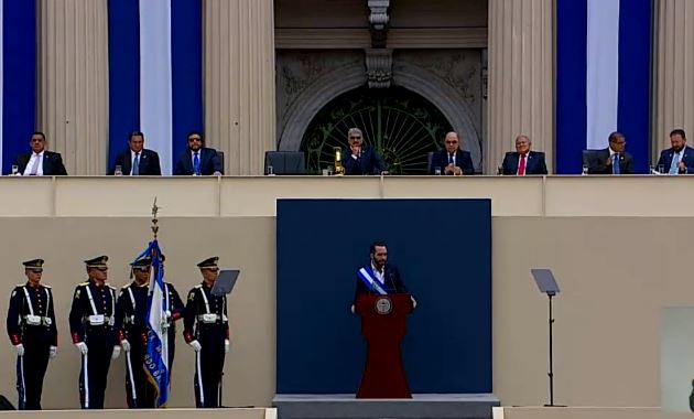 Nayib Bukele destituye al hermano de Mauricio Funes como director del BCIE