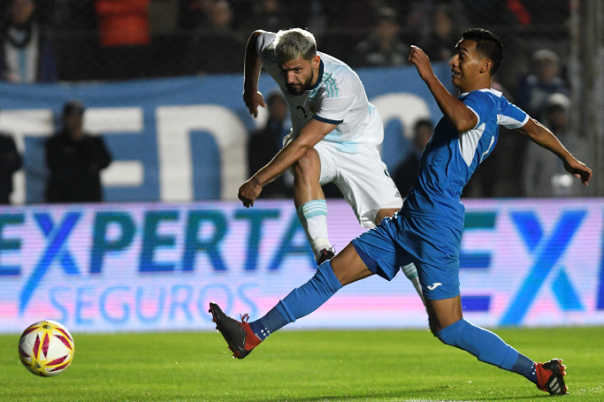 Liga de Naciones: Henry Duarte pasa factura a cinco jugadores, tras goleada de Surinam