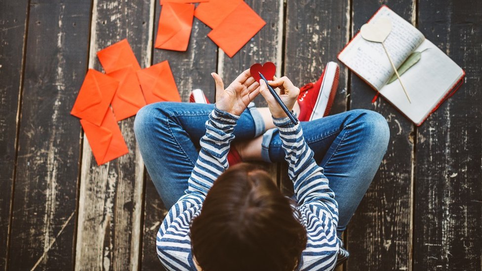 ¿Quieres mejorar tu inglés? Estos son algunos consejos para escribir bien en un idioma tan «violentamente irregular»