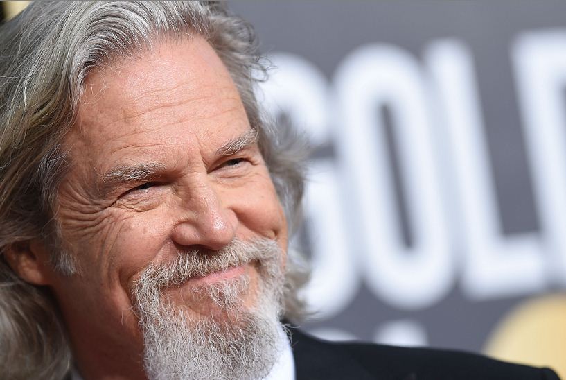 Jeff Bridges, una figura reconocida de Hollywood vuelve a la TV como un agente de la CIA