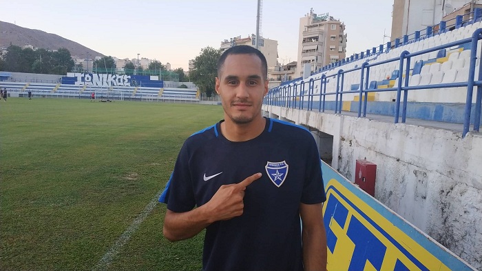 «Cada día las cosas son peores»: Un futbolista nicaragüense en Grecia cuenta cómo vive el nuevo Covid-19