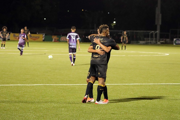 Santa Tecla, rival del Real Estelí en Liga Concacaf, goleó en el inicio del futbol salvadoreño