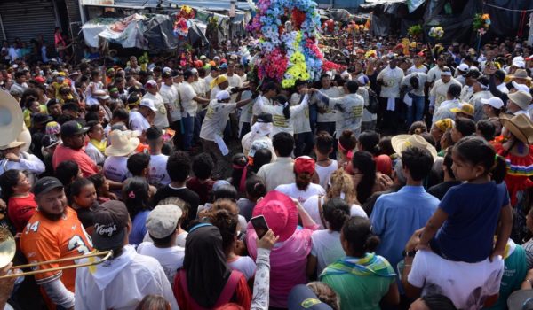 Iglesia católica suspende celebraciones presenciales de Santo Domingo