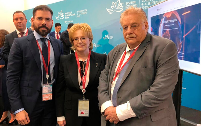 Daniel Ortega, Rosario Murillo, nepotismo, viajes, presupuesto, salarios