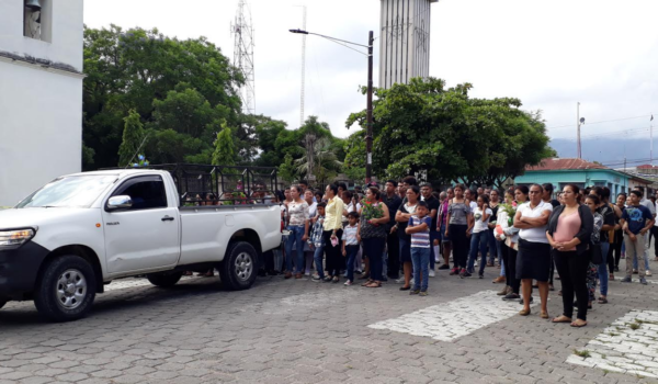 Sepultan a dos jóvenes que murieron en un accidente de tránsito en Somoto