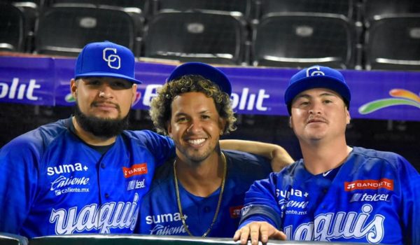 Cheslor Cuthbert en blanco en su debut con los Yaquis en México