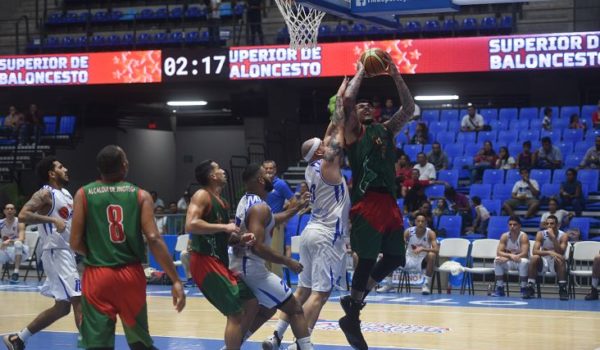 Brumas de Jinotega cumplen con su papel y superan a los Leones en inicio de semifinal