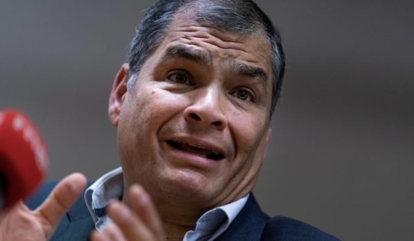 Rafael Correa anuncia que será candidato a la vicepresidencia de Ecuador