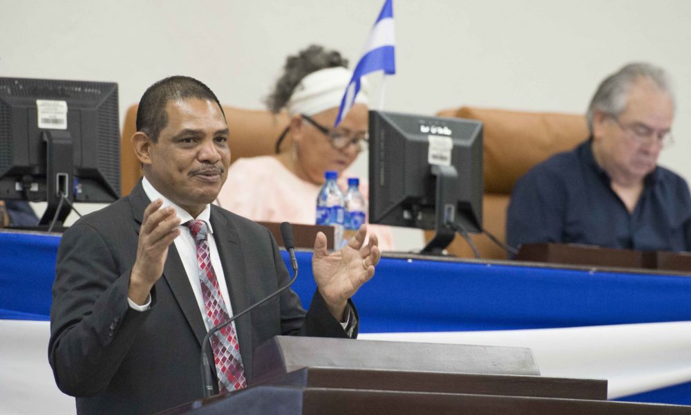 presupuesto, salarios, pobreza, Iván Acosta