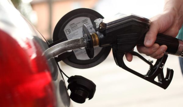 Aumento de la gasolina en Ecuador: cuánto se paga por el combustible en América Latina y qué tanto cambió para los ecuatorianos