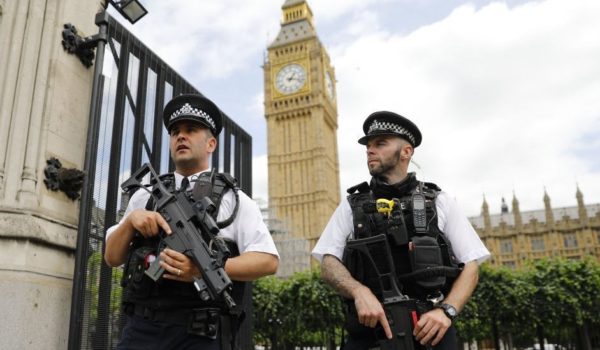 «Vivo con miedo todos los días»: el aumento de las amenazas de muerte a parlamentarias británicas tras el referendo sobre el Brexit