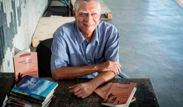 «Interacciones del espíritu», el décimo libro que pregona la poesía de Douglas Blanco Aragón