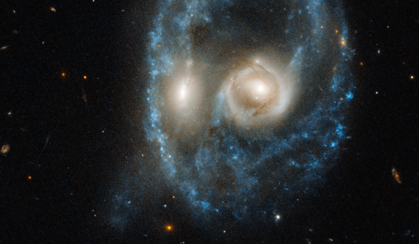 El «escalofriante rostro» captado en el espacio por el telescopio Hubble (y de qué se trata realmente)